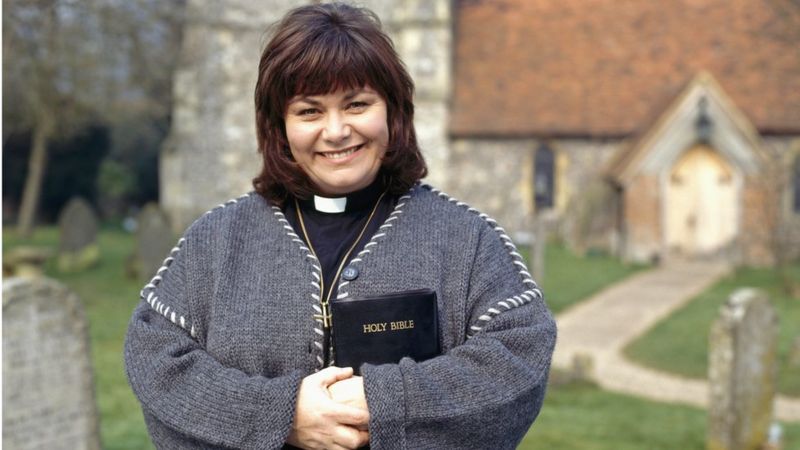 Bafta TV Awards: Joan Bakewell on receiving the Fellowship - BBC News