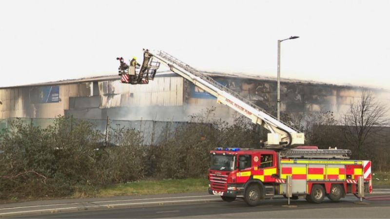 Crews tackling 'complex' fire at Glasgow recycling centre - BBC News