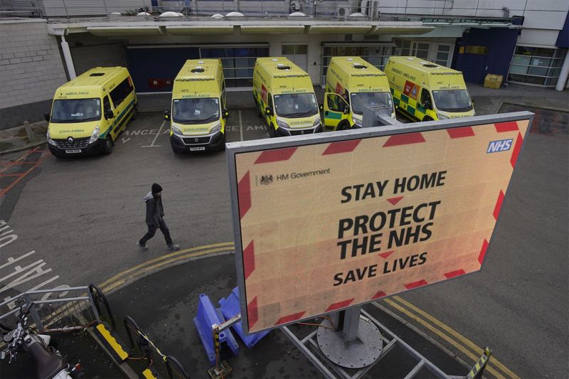 Covid deaths Why is the UK's death toll so bad? BBC News