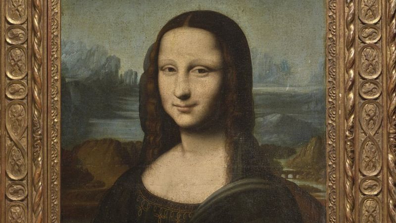 Mona Lisa replica set to fetch up to €300,000 at auction - BBC News