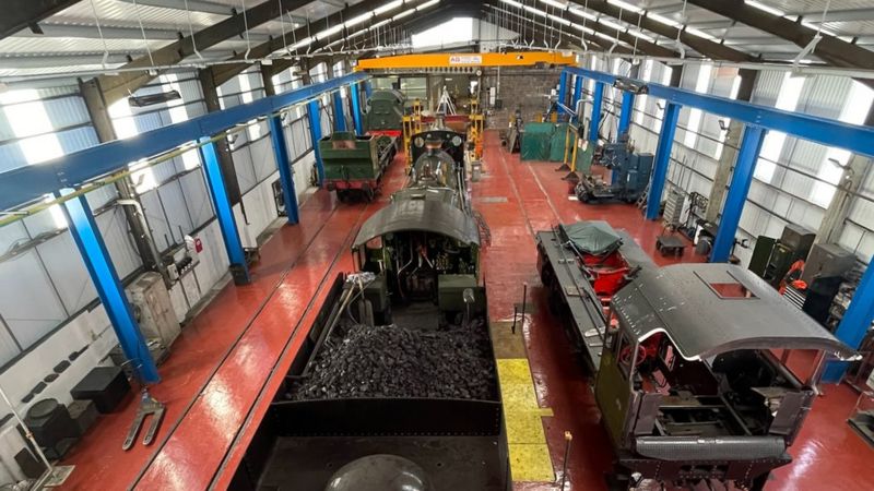 Severn Valley Railway engine shed reopens in Bridgnorth after £475k ...