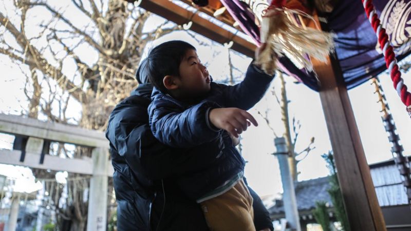 New Year's traditions: How do people celebrate the new year around the ...