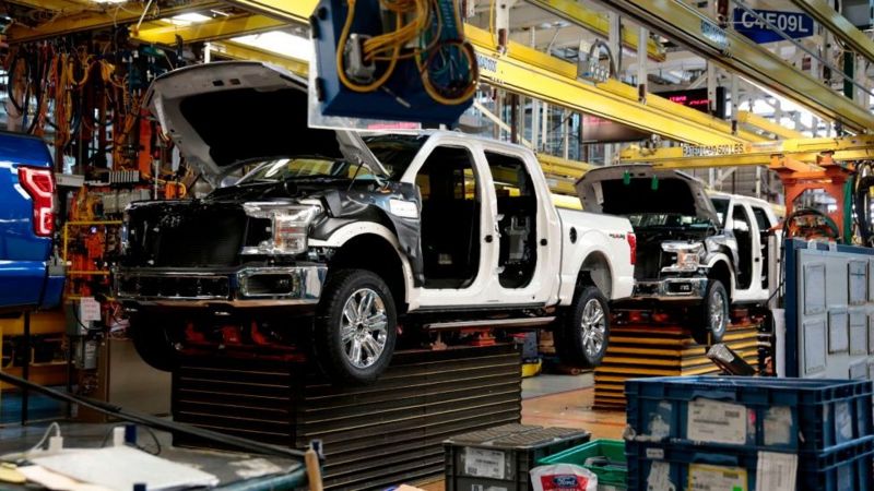 Carmaker Ford Announces 7000 Job Cuts Bbc News