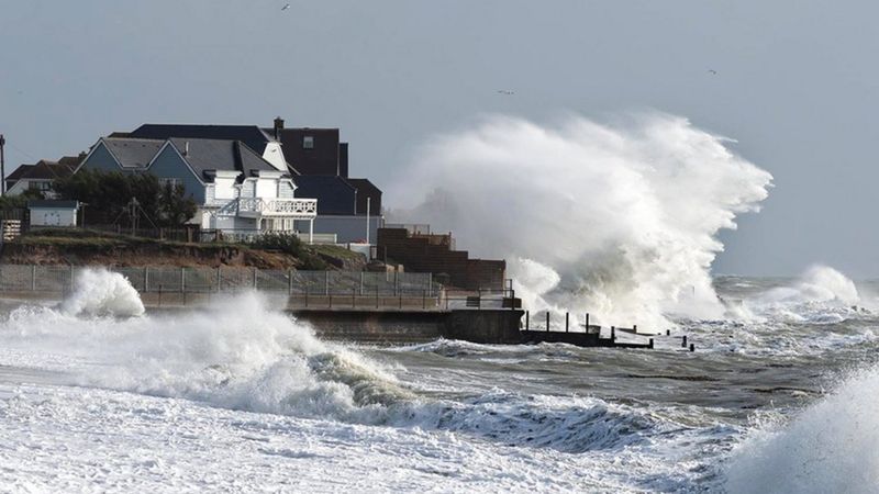 Guide: What Are UK Weather Warnings And What Do They Mean? - BBC Newsround