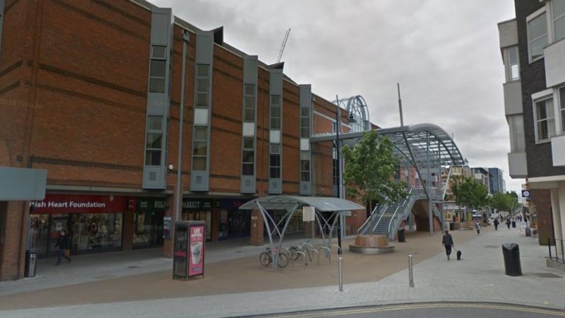 Redhill panto relocated after theatre closes over Raac - BBC News