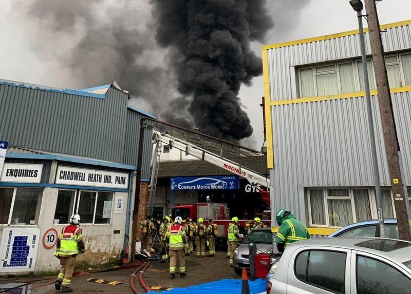 Dagenham garage fire 150 firefighters battle blaze BBC News