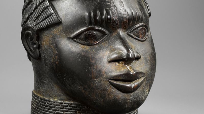 Benin Bronzes: Germany to return looted artefacts to Nigeria - BBC News