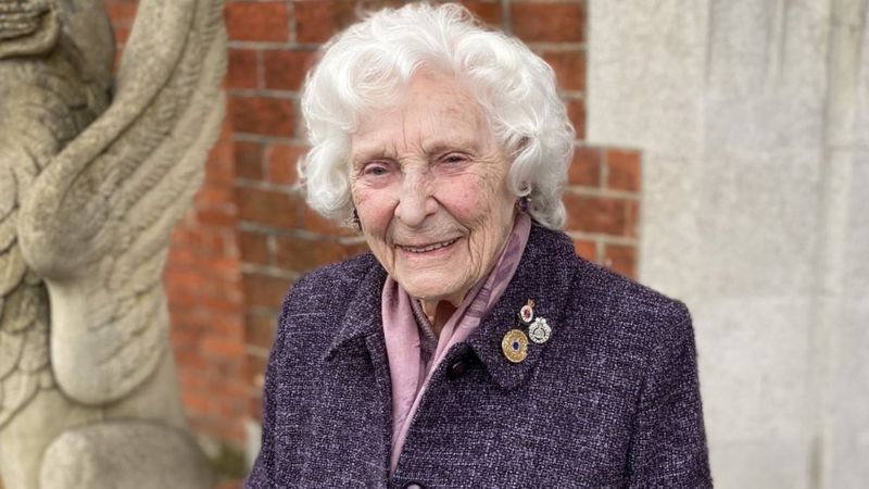 Code-breaker Betty Webb's Joy At 'magnificent' Coronation - BBC News