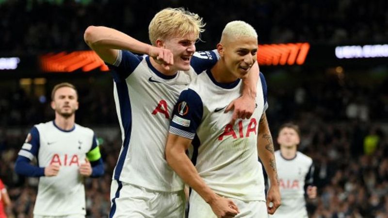 Tottenham 1-0 AZ Alkmaar: Richarlison Penalty Earns Europa League Win ...