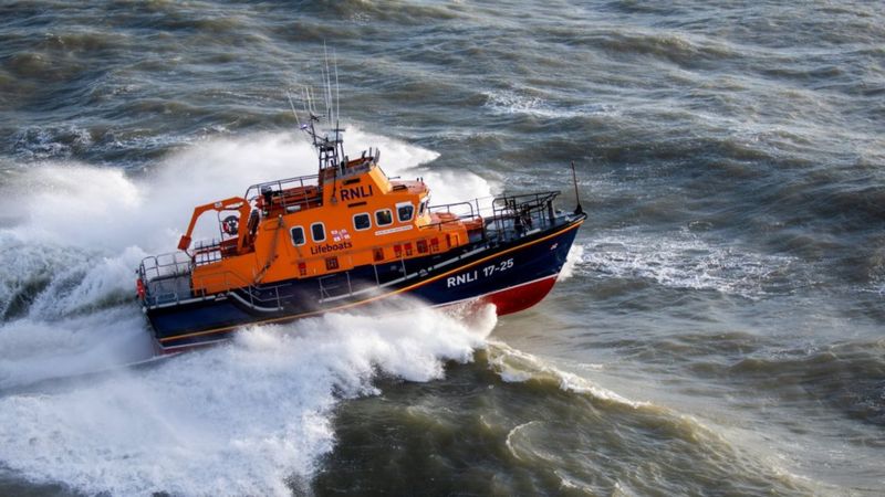 North Shields fishing boat sinks after collision with cargo ship - BBC News