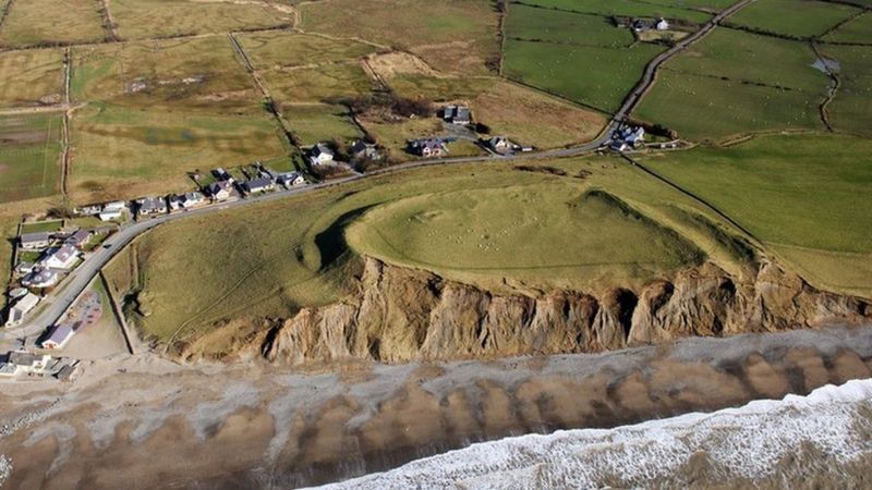 Great Orme copper mine 'traded widely in Bronze Age' - BBC News