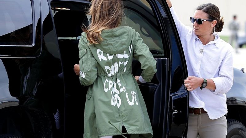Melania Trump Says Don T Care Jacket Was A Message Bbc News