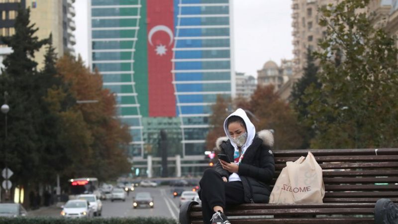 Azərbaycanda xüsusi karantin rejimi iyunun 1-dək uzadıldı