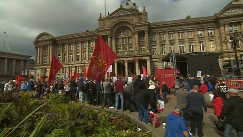 Birmingham Bin Workers Vote To Continue Strike - BBC News