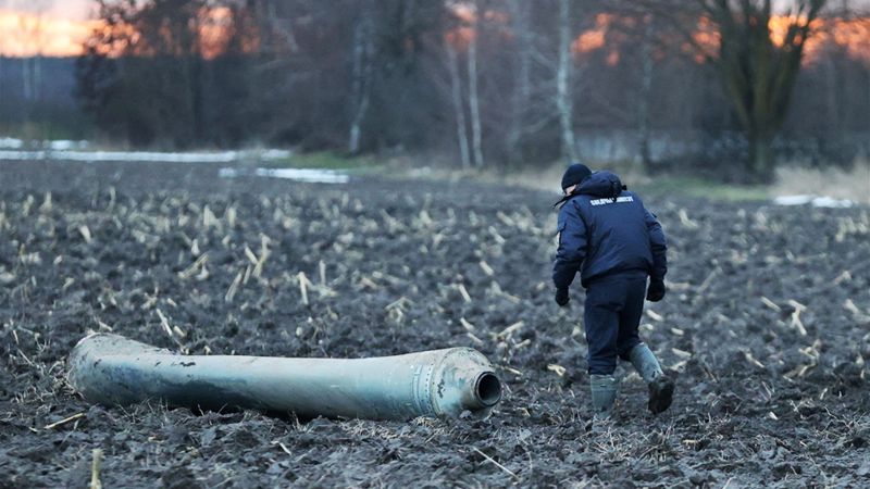 Ukraine War: Zelensky Tells Russians - Putin Is Destroying You - BBC News