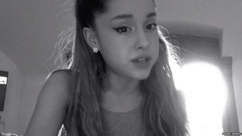 Ariana Grande Makes Video Apology For Licking Doughnuts Bbc News 5377