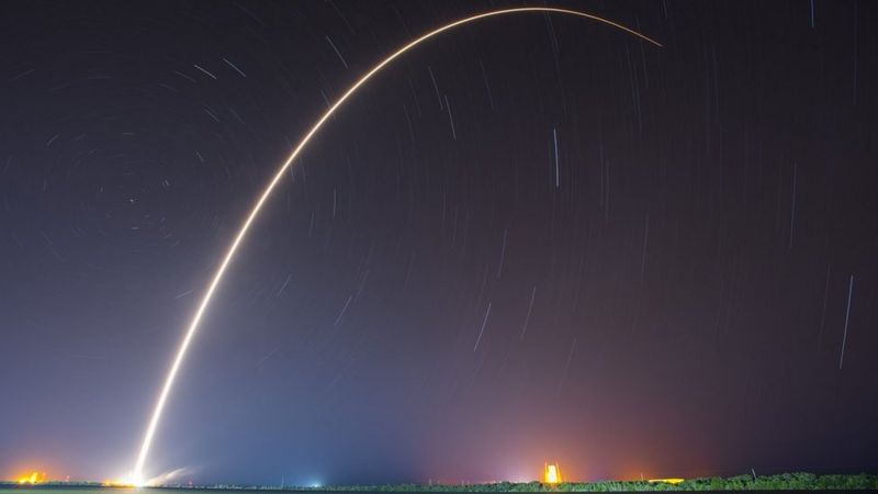 SpaceX Rocket Explodes At Cape Canaveral Ahead Of Launch - BBC News