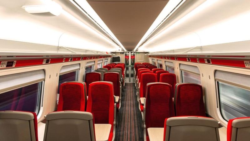 New Azuma rail fleet starts between Aberdeen and London - BBC News