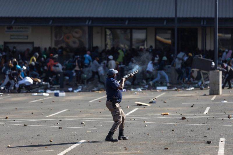 South Africa riots Looting and shooting in Durban BBC News