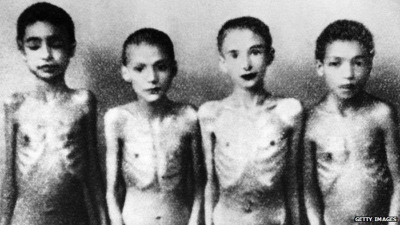 The twins of Auschwitz - BBC News