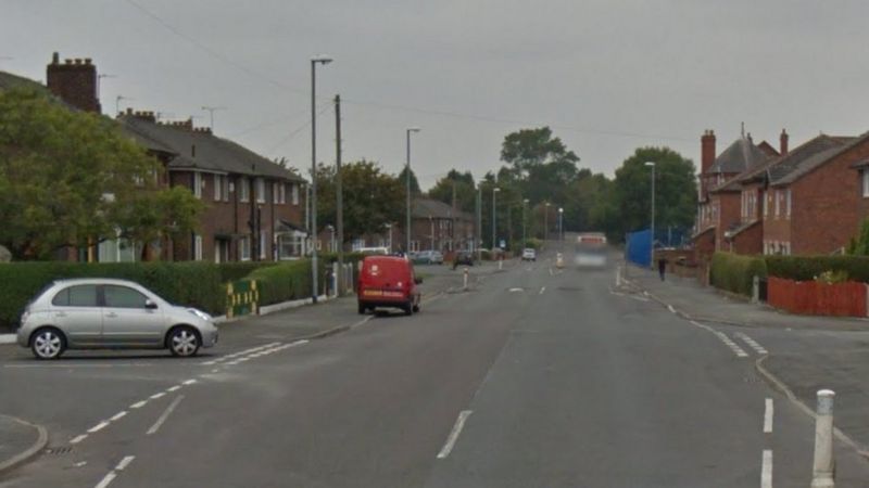 Teenage motorcyclist dies after Gorton crash - BBC News