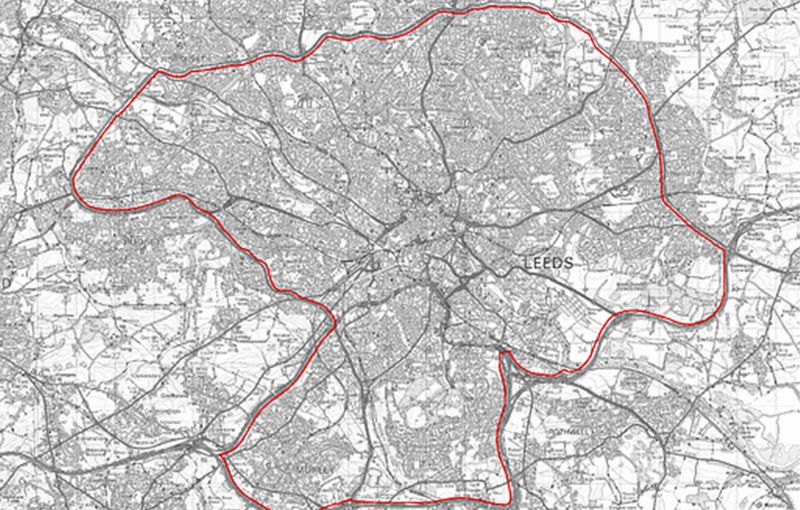 Leeds clean air zone: High emission tax plan for city roads - BBC News