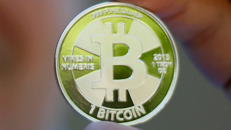 Bitcoin: $1bn Seized From Silk Road Account By US Government - BBC News