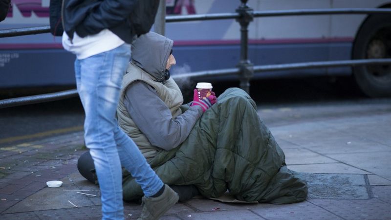 Manchester City Council U Turn Over £100 Fines For Street Beggars Bbc 