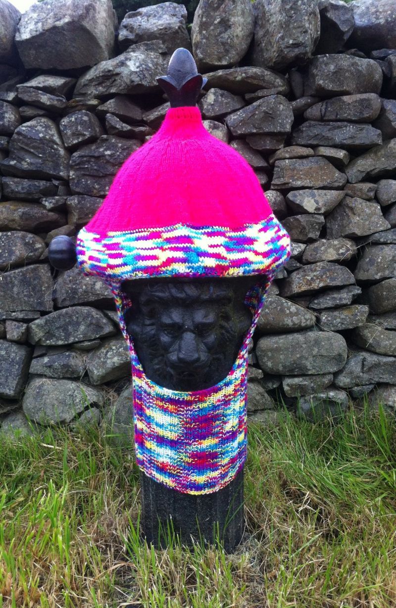 In pictures Borders Yarn Bombers BBC News