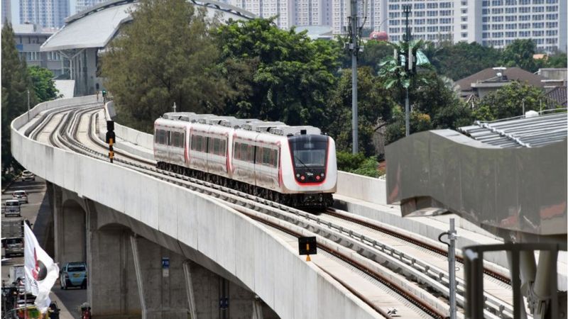 Apakah MRT Akan Benar-benar Mengurai Kemacetan Jakarta? - BBC News ...