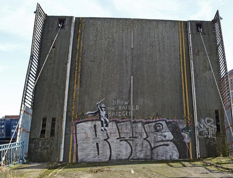 Latest Banksy graffiti unveiled in Hull BBC News