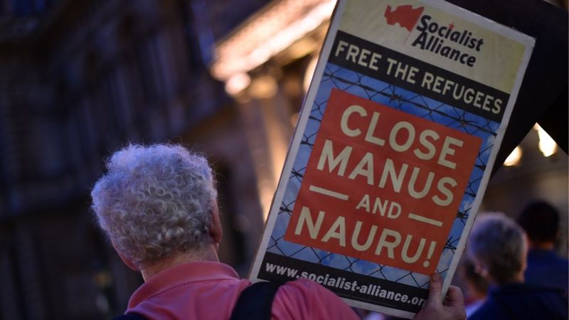 Australia Parliament Second Dramatic Protest Over Asylum Bbc News 2430