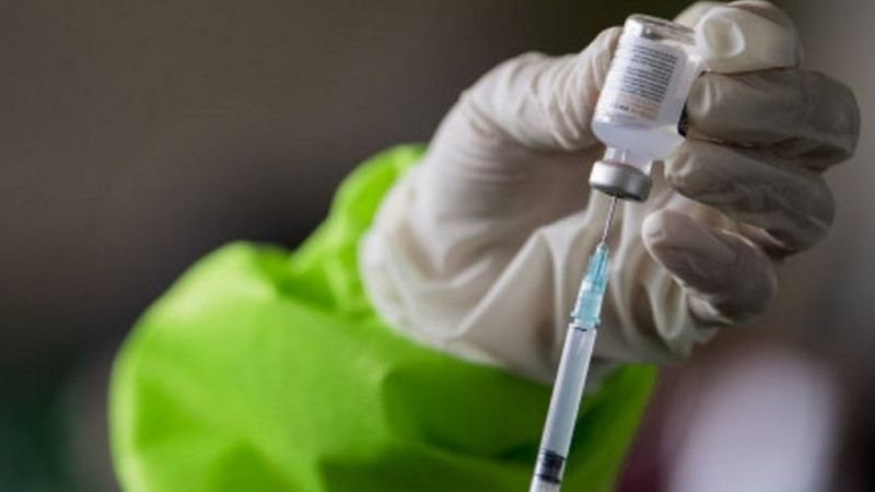 Vaksin Covid: Cerita Kesulitan Warga Mendapatkan Vaksinasi, 'Empat Kali'