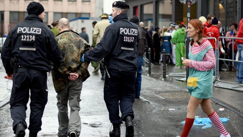 Cologne Carnival Police Record 22 Sexual Assaults Bbc News 