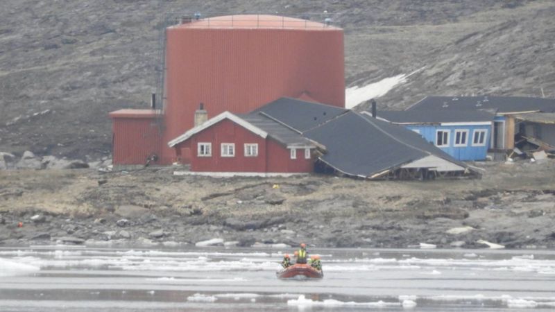 Video of tsunami in greenland