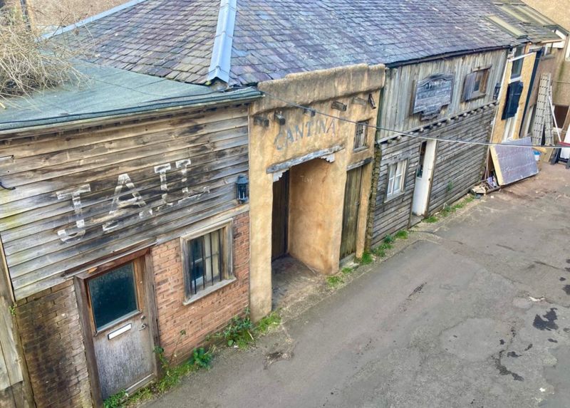 The Wild West Style Ghost Town Hidden In An Alley   BBC News