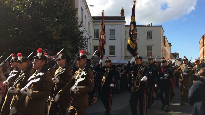 Final parade held in Warwick for Fusilier's battalion colours - BBC News