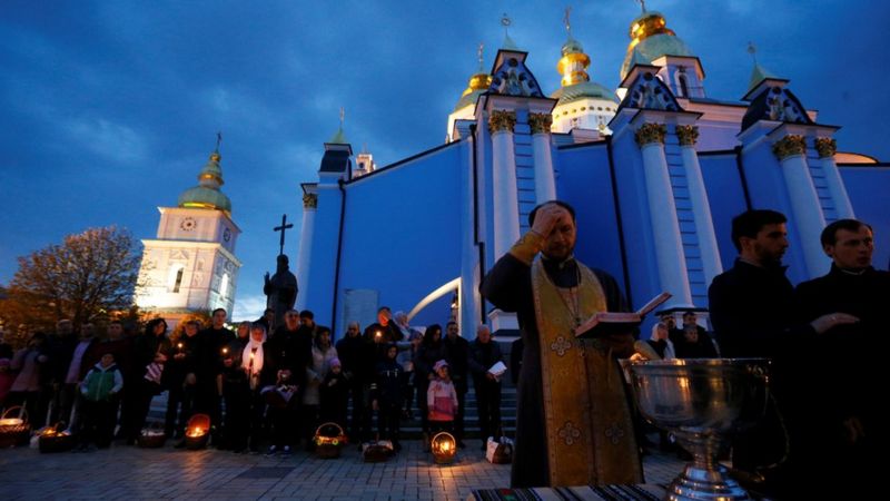Фото: в Україні святкують Великдень - BBC News Україна