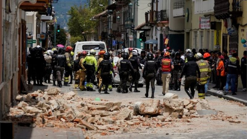 Terremoto En Ecuador Al Menos 14 Muertos Y Cientos De Heridos Por Un