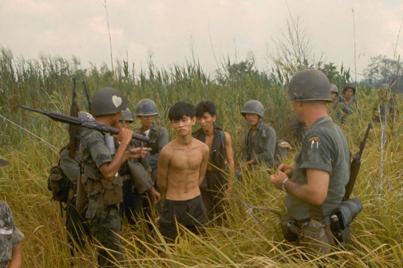 Guerra do Vietnã, 50 anos depois: 7 razões para a derrota dos EUA - BBC ...