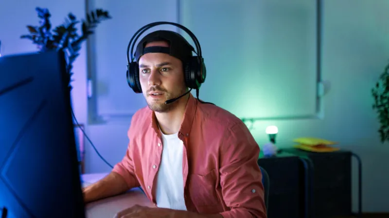 Gamers: The New Hope for Air Traffic Control Jobs