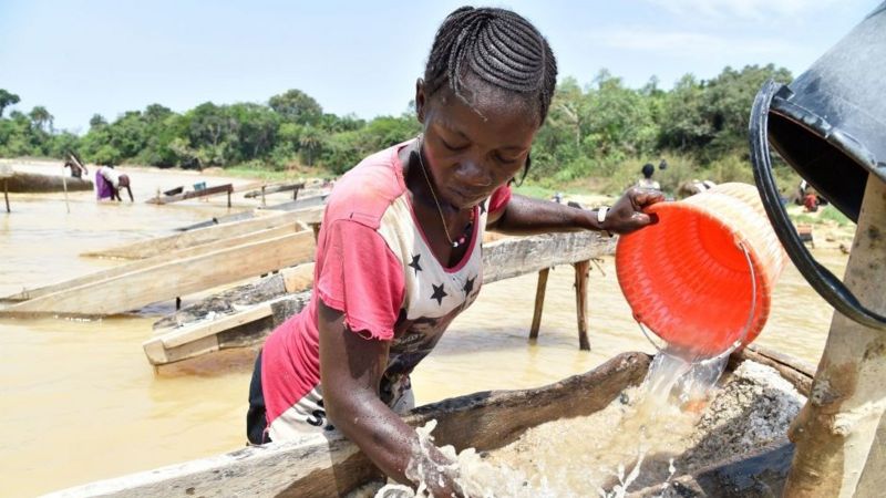 Una minera en Sierra Leona