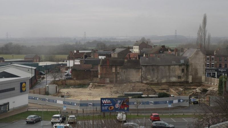 Gainsborough: Photos reveal progress made on new cinema - BBC News