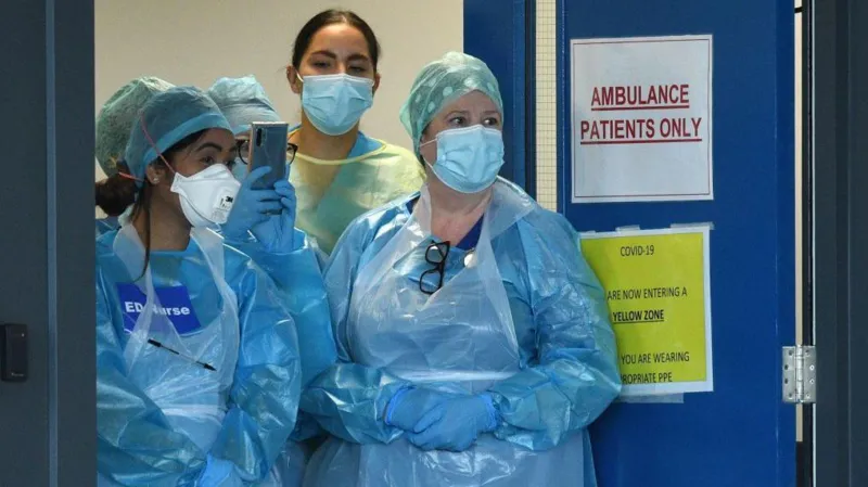 La investigación sobre la COVID-19 revela que los fallos en los equipos de protección individual (EPI) dejaron al personal del NHS mal protegido y supusieron un despilfarro de 10.000 millones de libras.