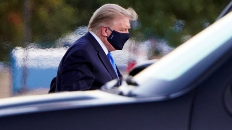 Donald Trump arrives at Walter Reed National Military Medical Center