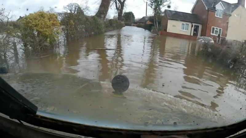 Ironbridge Flooding Emergency Evacuation As Defences Overwhelmed Bbc News 5861