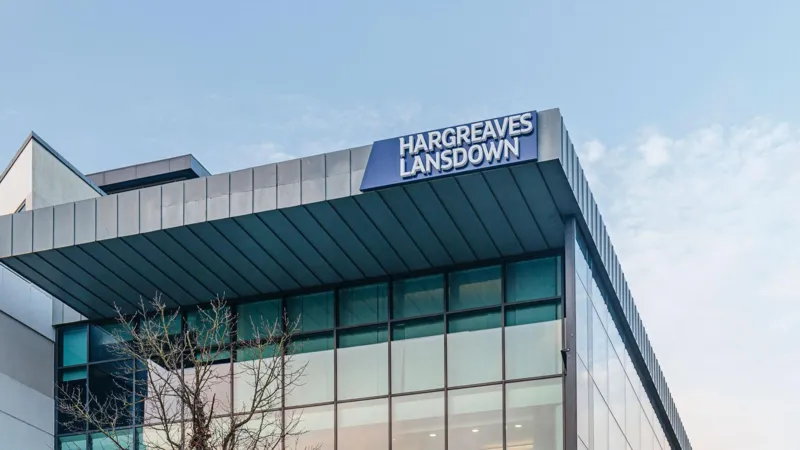 Hargreaves Lansdown afirma que los problemas informáticos que afectaron a miles de personas han terminado.