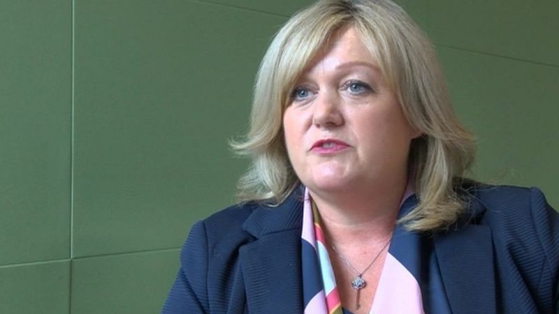 Northamptonshire child service's boss Victoria Perry removed - BBC News