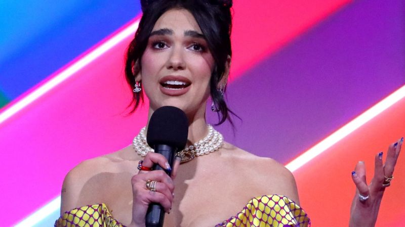 Dua Lipa sued for putting paparazzi photo of herself on Instagram - BBC ...