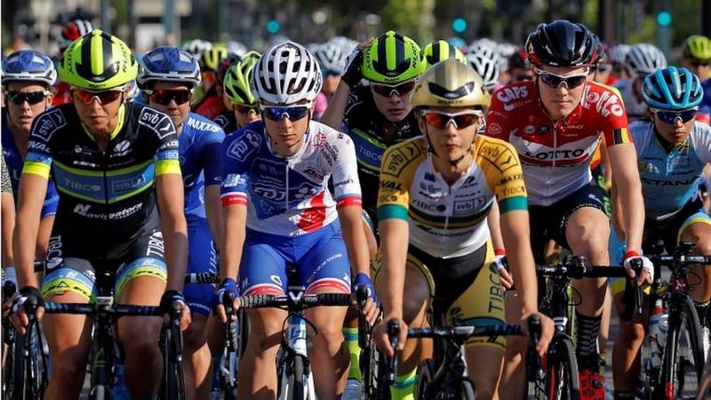 Tour de France: How to cycle as fast as a pro - BBC News